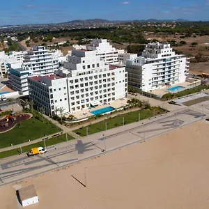 https://apartamentos-carteia.hotelaalgarve.com