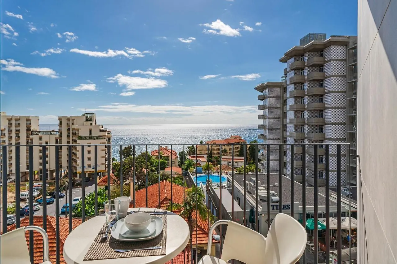 Apartman Monumental Plaza By Petit Hotels Funchal Portugália